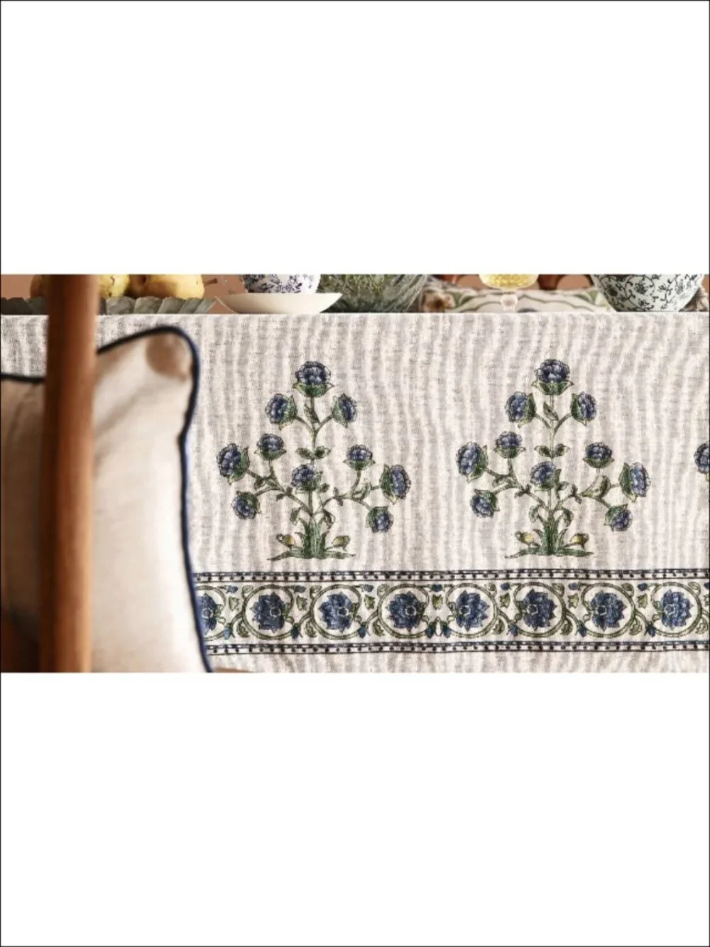 Vintage French Linen Tablecloth Square 55x55 Floral Dining Decor